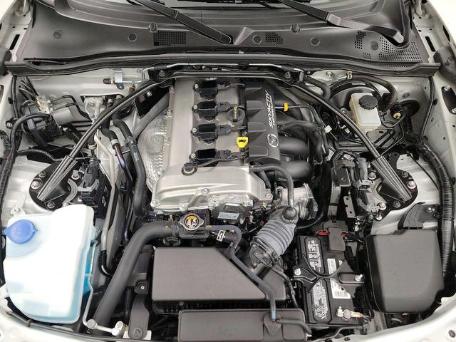 Photo of 2019 Gray Mazda MX-5 Miata