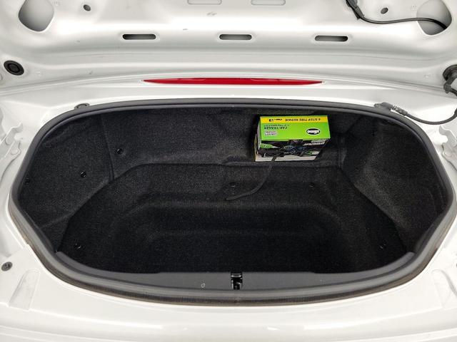 Photo of 2019 Gray Mazda MX-5 Miata