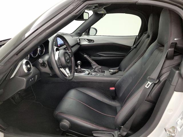 Photo of 2019 Gray Mazda MX-5 Miata