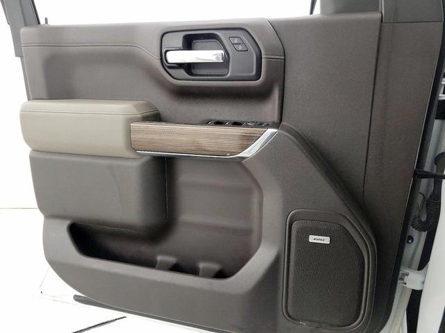 Photo of 2020 White Chevrolet Silverado 1500