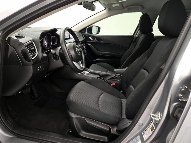 Photo of 2016 Silver Mazda Mazda3
