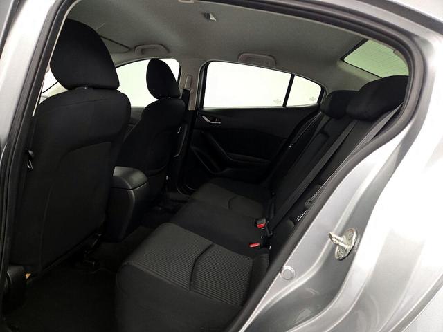 Photo of 2016 Silver Mazda Mazda3