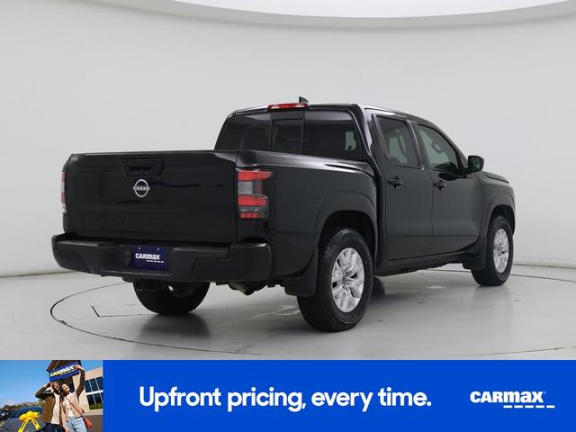 Photo of 2022 Black Nissan Frontier