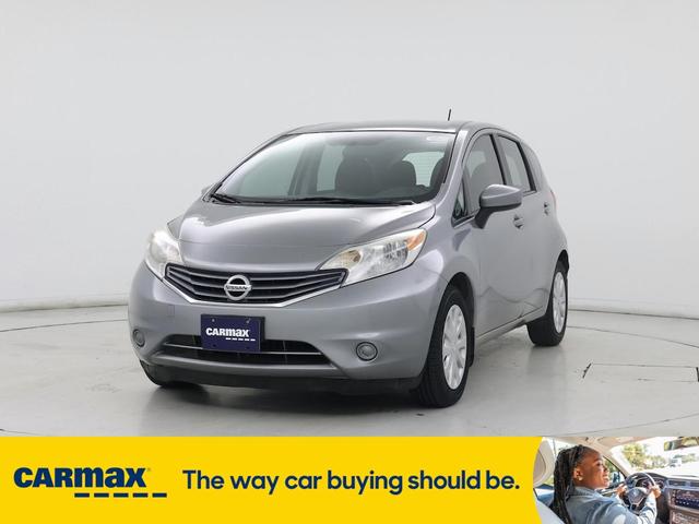 Photo of 2015 Silver Nissan Versa Note