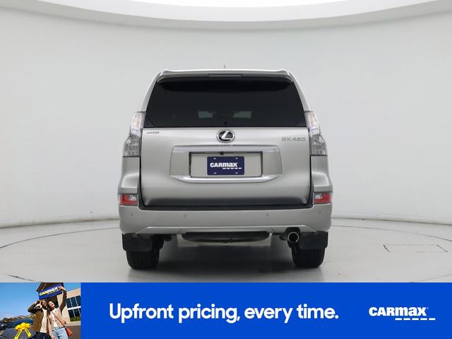 Photo of 2022 Silver Lexus GX 460