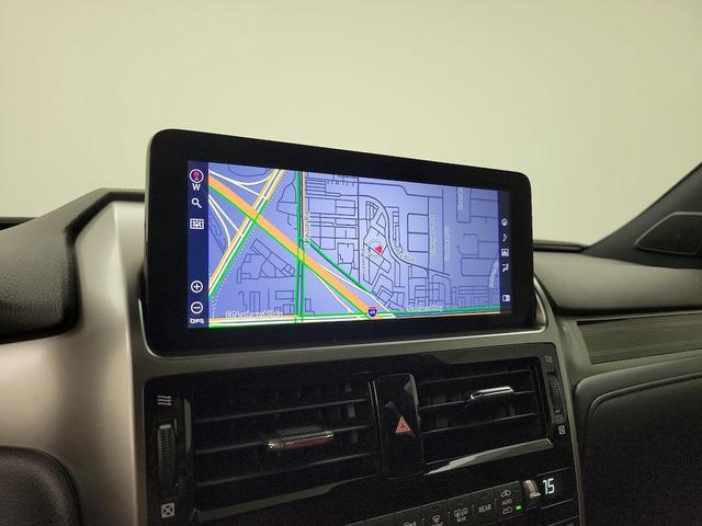 Photo of 2022 Silver Lexus GX 460