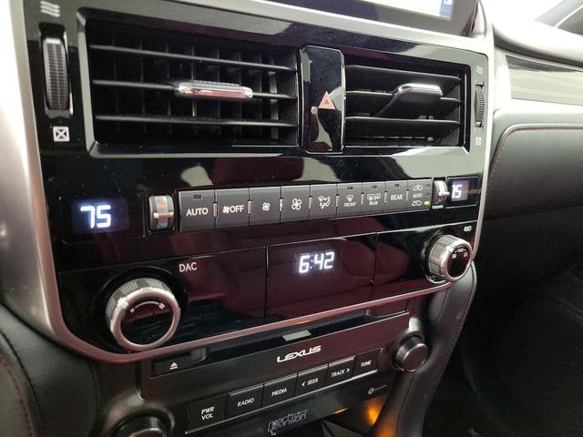 Photo of 2022 Silver Lexus GX 460