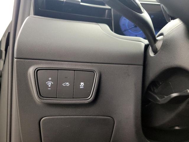 Photo of 2024 Gray Hyundai SANTA CRUZ