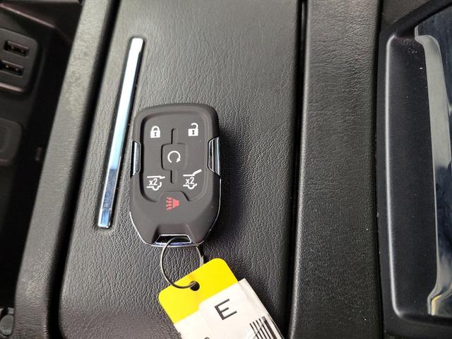 Photo of 2018 Black Chevrolet Tahoe