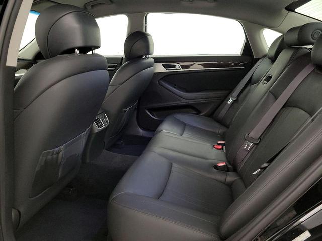 Photo of 2018 Black Genesis G80