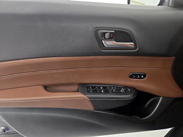 Photo of 2020 Gray Acura ILX