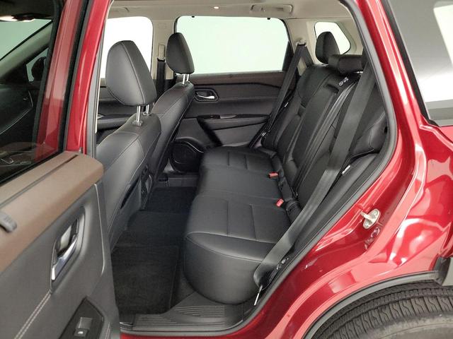 Photo of 2022 Red Nissan Rogue