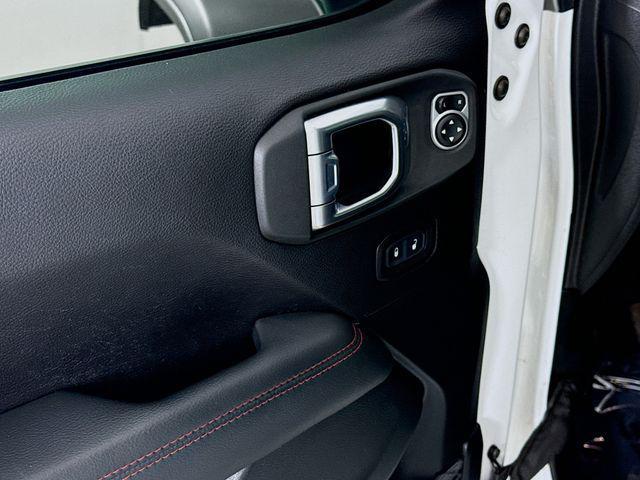 Photo of 2020 Bright White Clearcoat Jeep Wrangler Unlimited