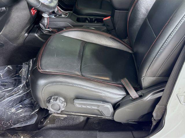 Photo of 2020 Bright White Clearcoat Jeep Wrangler Unlimited