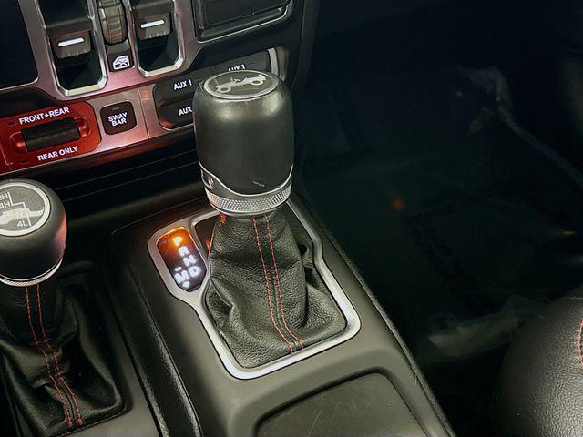 Photo of 2020 Bright White Clearcoat Jeep Wrangler Unlimited