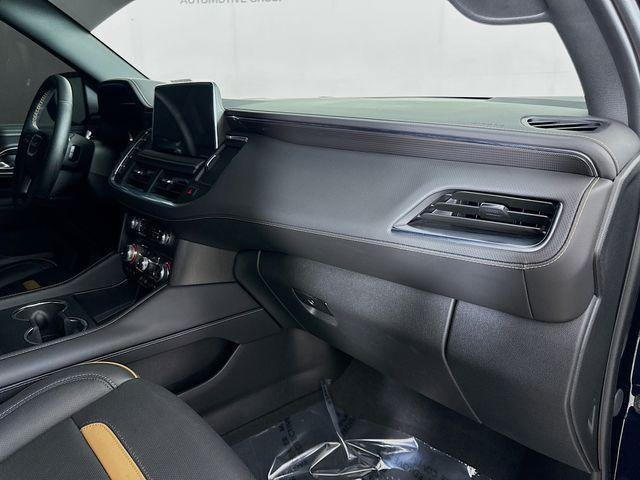 Photo of 2024 Midnight Blue Metallic GMC Yukon