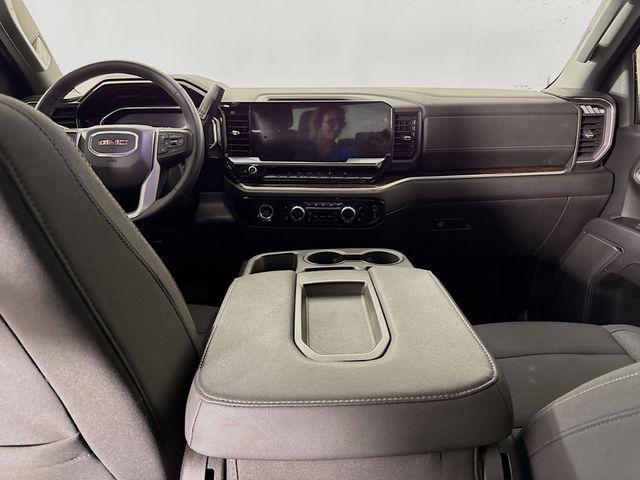 Photo of 2024 Onyx Black GMC Sierra 1500