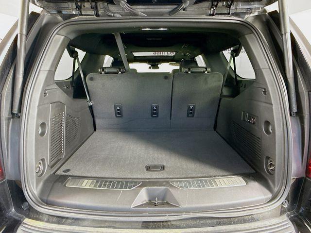 Photo of 2024 Onyx Black GMC Yukon XL