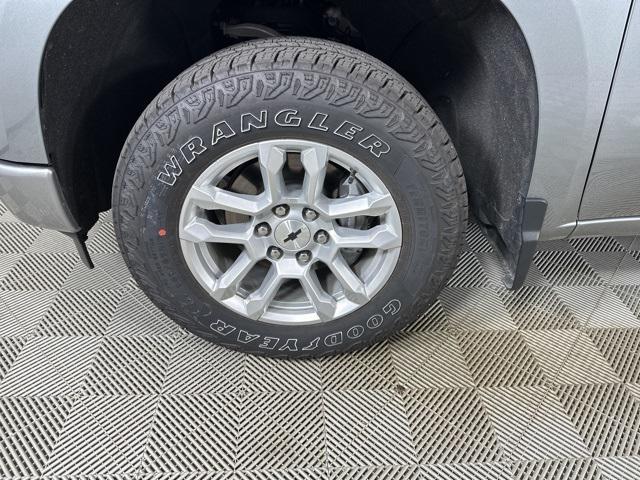 Photo of 2023 Sterling Gray Metallic Chevrolet Silverado 1500