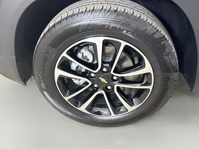 Photo of 2026 Sterling Gray Metallic Chevrolet Trailblazer