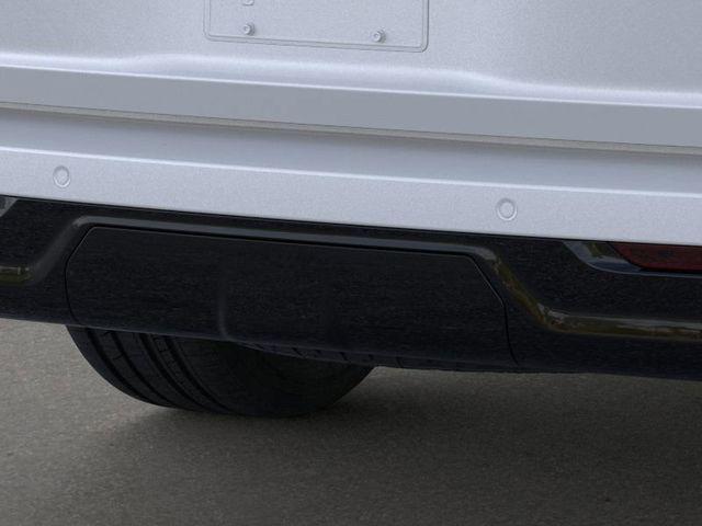 Photo of 2025 Pristine White Metallic Tri-Coat Lincoln Navigator