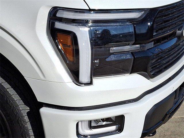 Photo of 2024 Star White Metallic Tri-Coat Ford F-150
