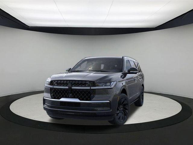 Photo of 2025 Starlight Gray Premium Colorant Lincoln Navigator