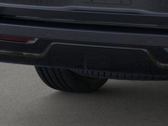 Photo of 2025 Starlight Gray Premium Colorant Lincoln Navigator
