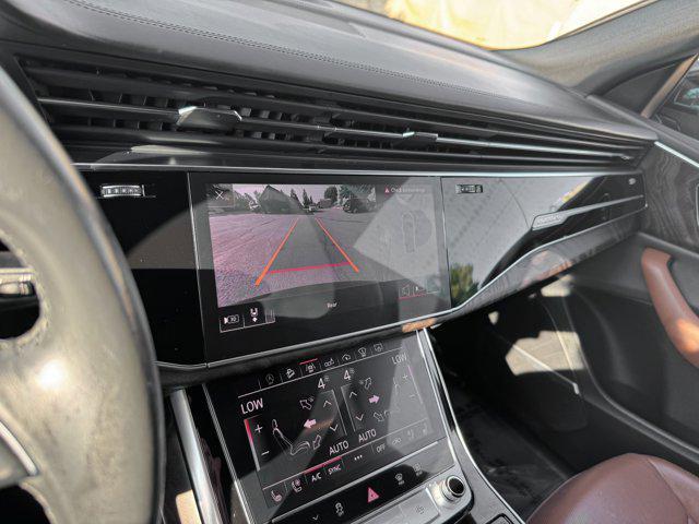 Photo of 2019 Night Black Audi Q8