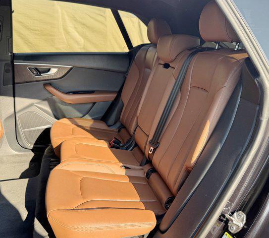 Photo of 2019 Night Black Audi Q8