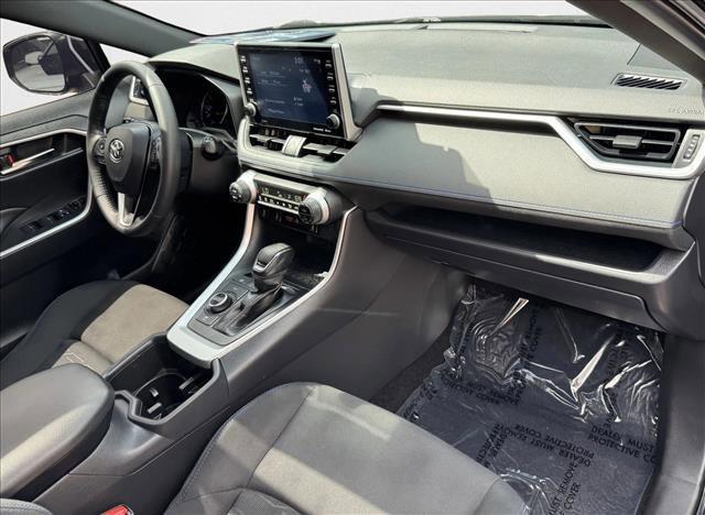 Photo of 2022 Midnight Black Metallic Toyota RAV4 Hybrid