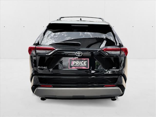 Photo of 2022 Midnight Black Metallic Toyota RAV4 Hybrid