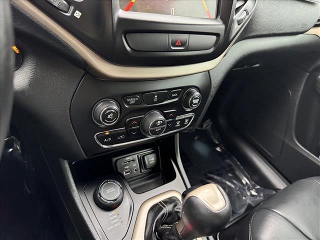 Photo of 2016 Billet Silver Metallic Clearcoat Jeep Cherokee