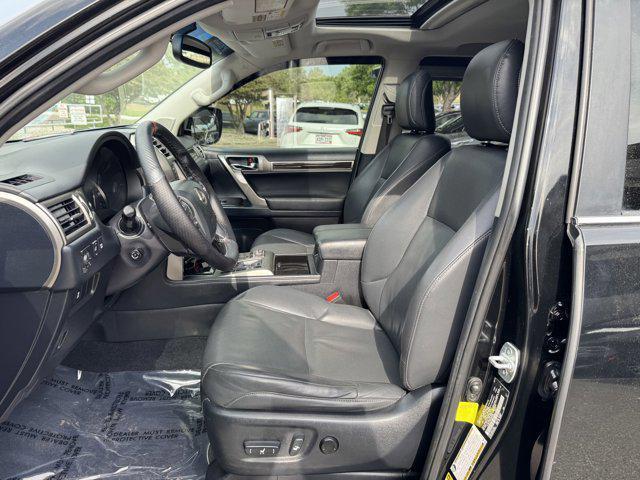 Photo of 2014 Black Onyx Lexus GX 460