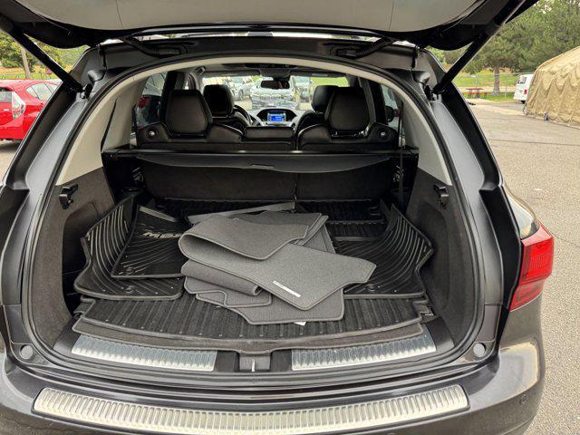 Photo of 2014 Graphite Luster Metallic Acura MDX