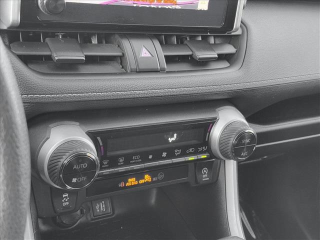 Photo of 2023 Ice Cap Toyota RAV4
