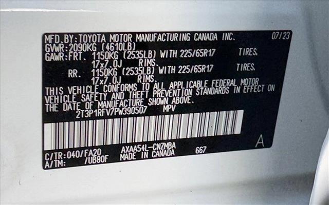 Photo of 2023 Ice Cap Toyota RAV4