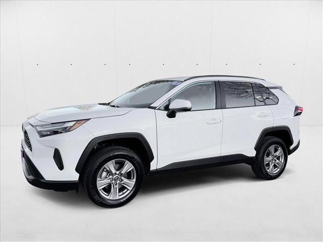 Photo of 2023 Ice Cap Toyota RAV4