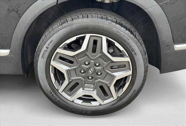 Photo of 2022 Twilight Black Hyundai SANTA FE