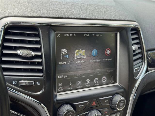 Photo of 2016 Bright White Clearcoat Jeep Grand Cherokee