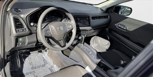 Photo of 2021 Midnight Amethyst Metallic Honda HR-V