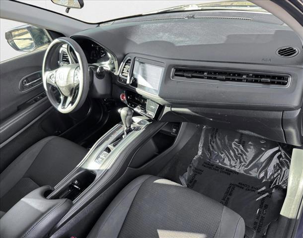 Photo of 2021 Midnight Amethyst Metallic Honda HR-V