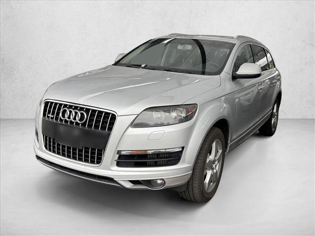 Photo of 2012 Ice Silver Metallic Audi Q7