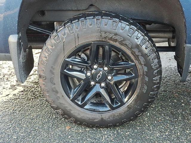 Photo of 2022 Northsky Blue Metallic Chevrolet Silverado 1500