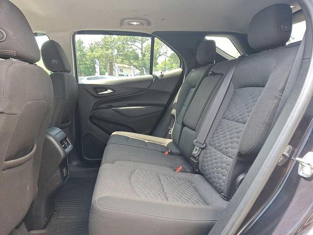 Photo of 2020 Midnight Blue Metallic Chevrolet Equinox