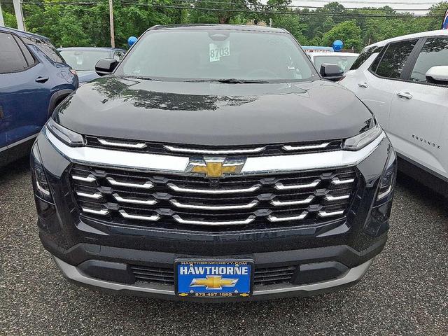 Photo of 2025 Mosaic Black Metallic Chevrolet Equinox