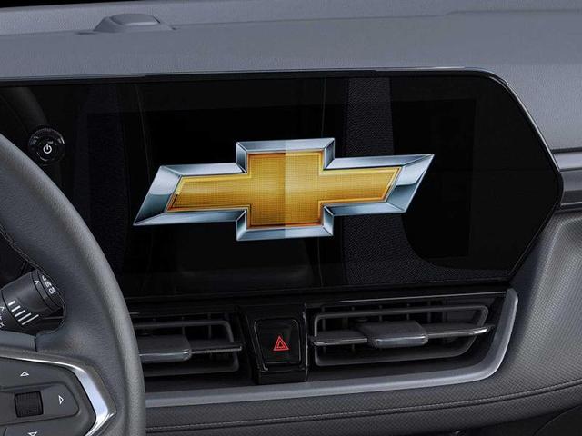 Photo of 2026 MARINA BLU MET Chevrolet Trailblazer
