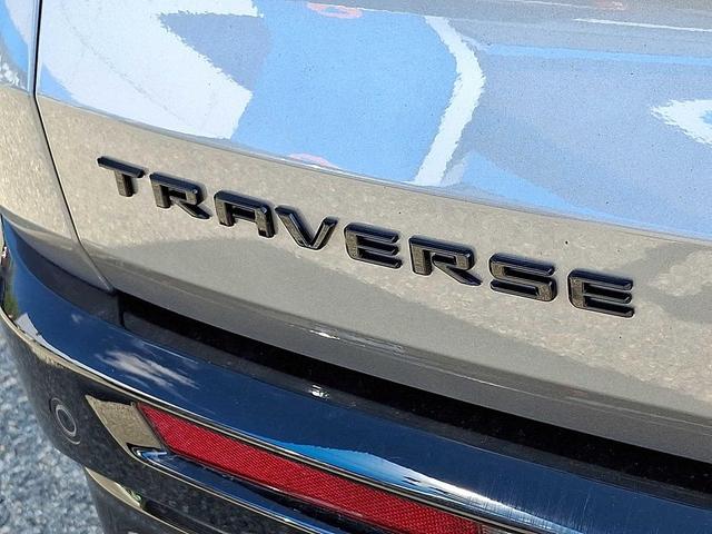 Photo of 2024 Sterling Gray Metallic Chevrolet Traverse