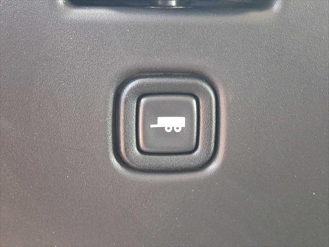 Photo of 2025 Summit White Chevrolet Express 2500
