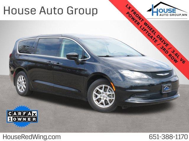 2022 Chrysler Voyager